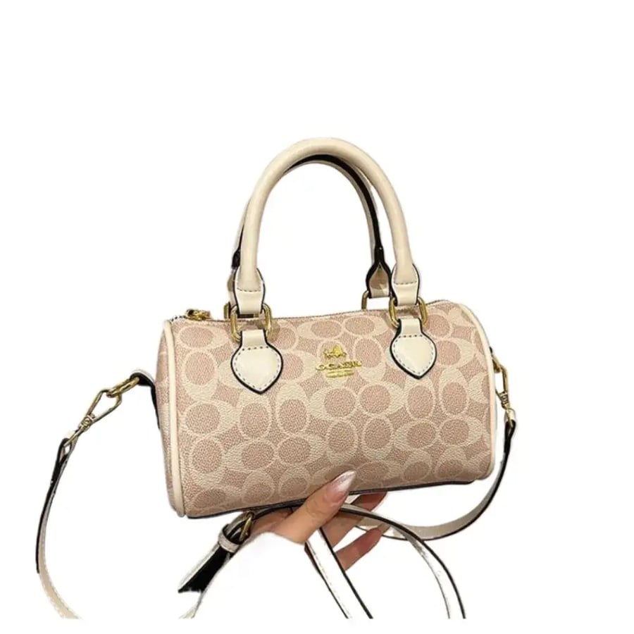 شنطة Coach