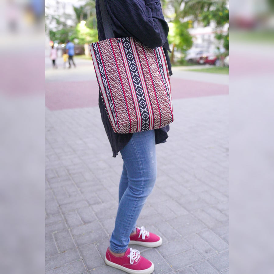حقيبة يد نسائية بنقش سدو  موديل 1