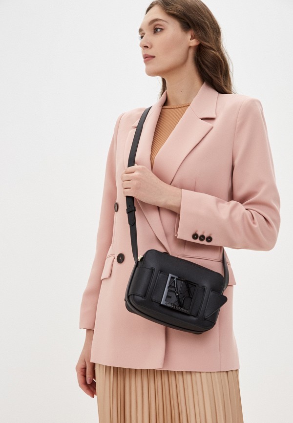 أرماني اكستجينج