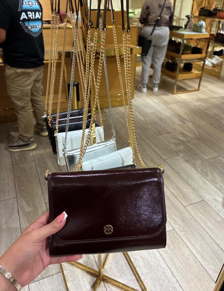 حقيبة كروس Tory burch