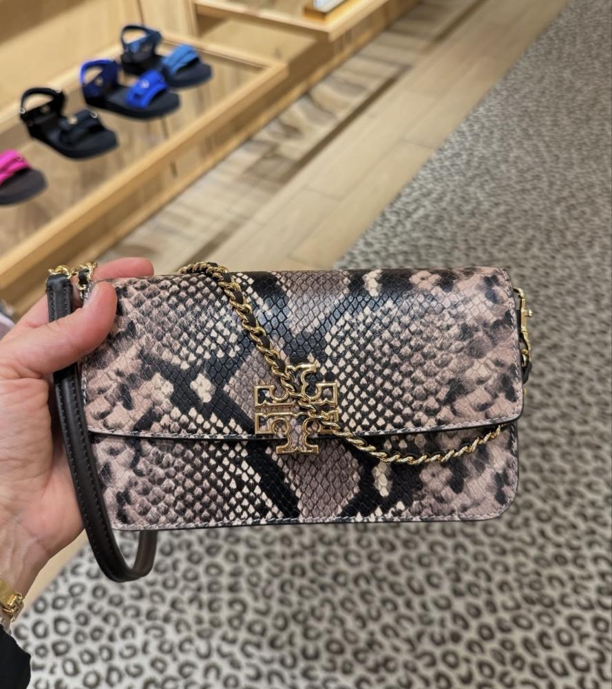 شنطة ميني tory burch