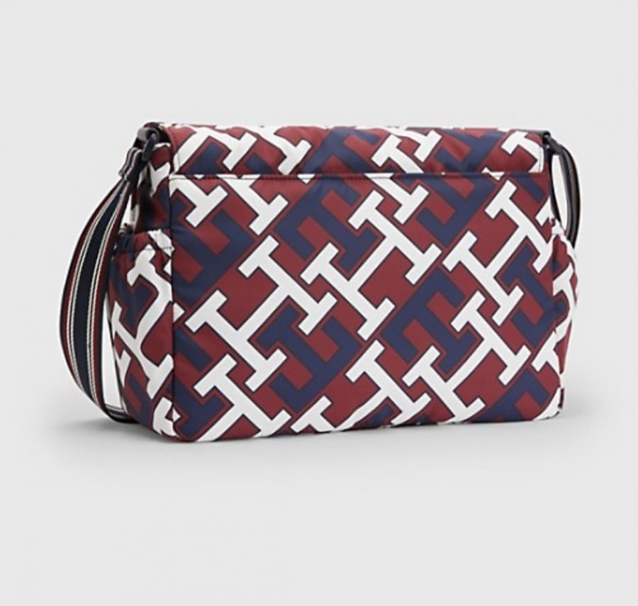 حقيبة مستلزمات الطفل Tommy Hilfiger