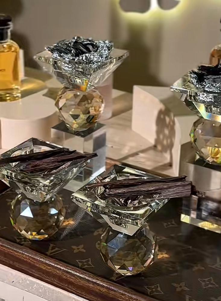 مبخرة عرايس وحامل عود اللون عسلي