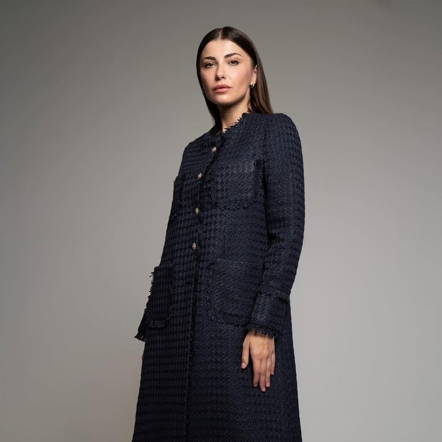 W21