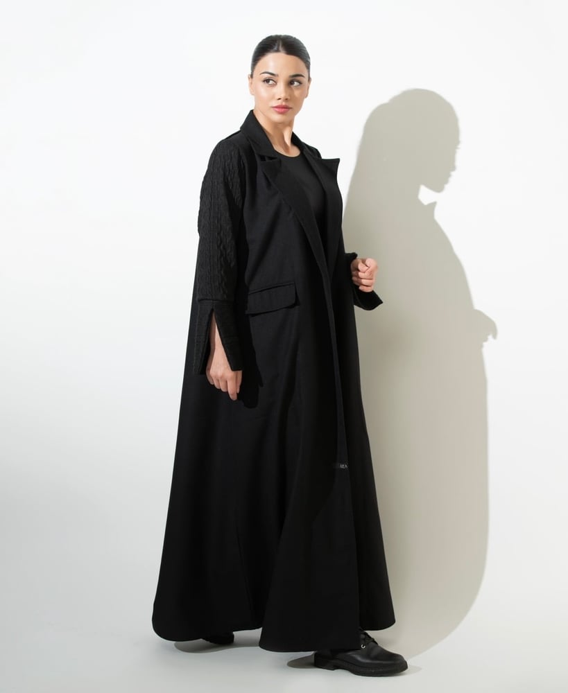 LUEA - W04 Black