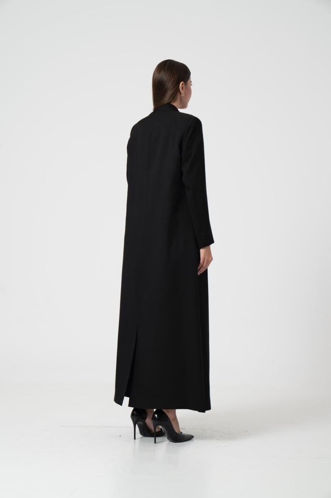 U04-Black