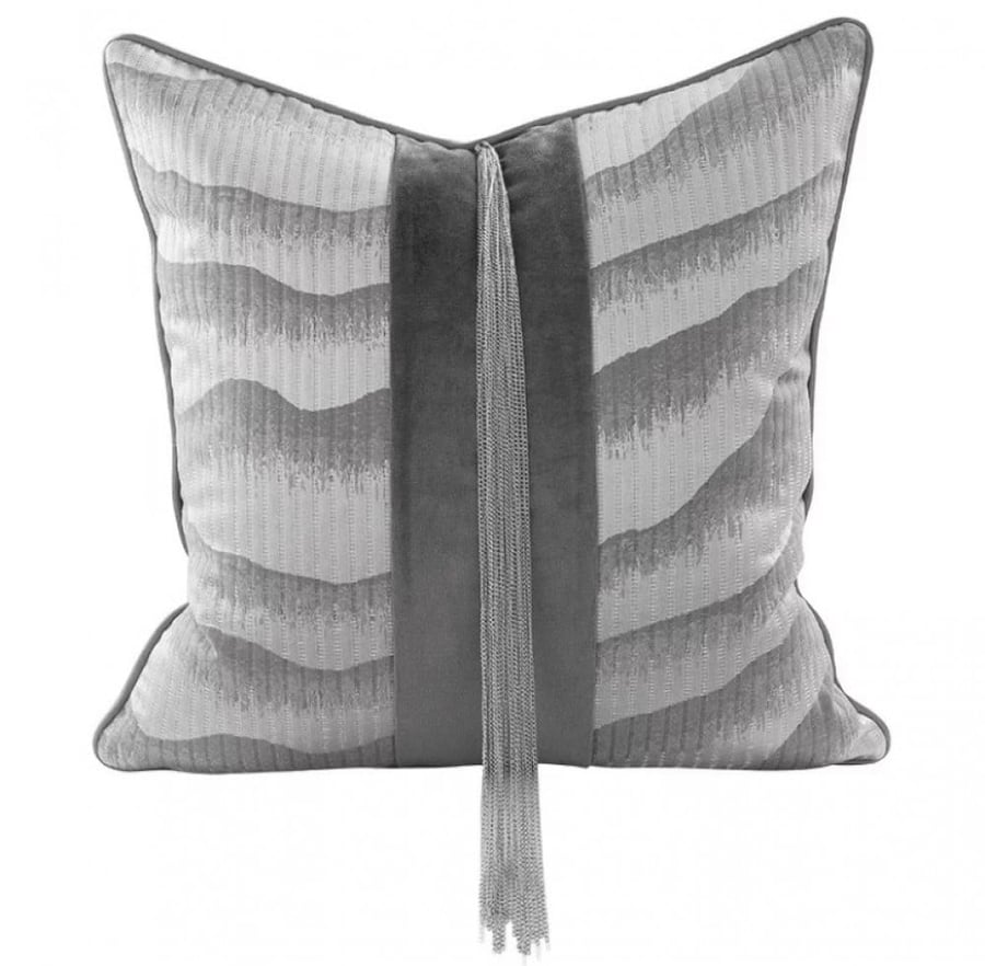غطاء وسادة رمادي
