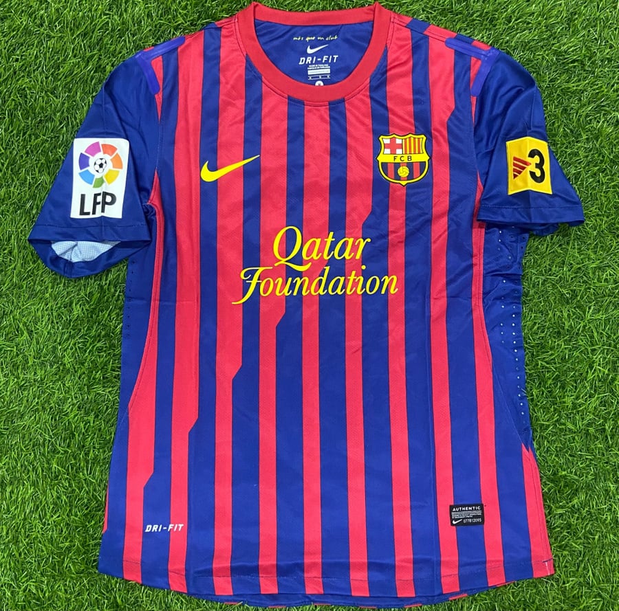 تيشيرت برشلونة 2012 مقاس M