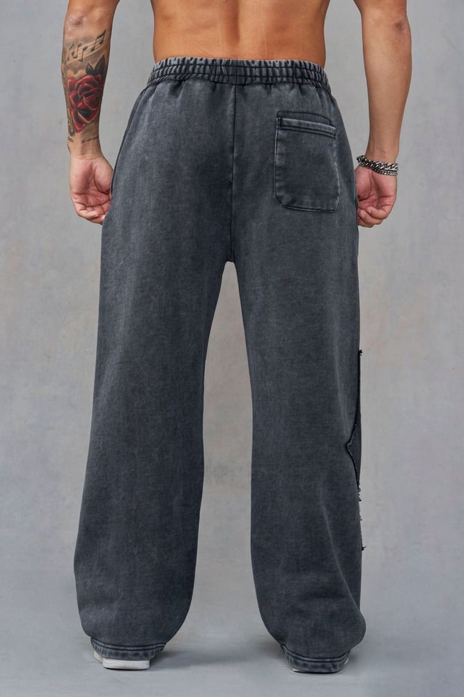 بنطلون رياضي انقلا ( سويت بانتس يونقلا ) باتمان رمادي - Youngla Batman sweatpants