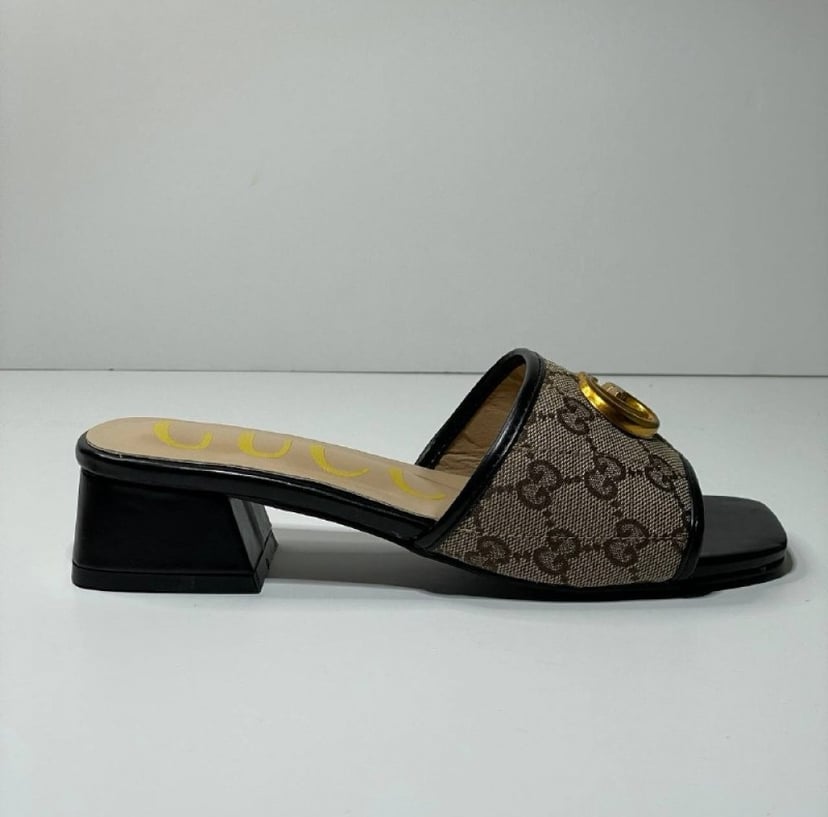 حذاء قوتشي - GUCCI