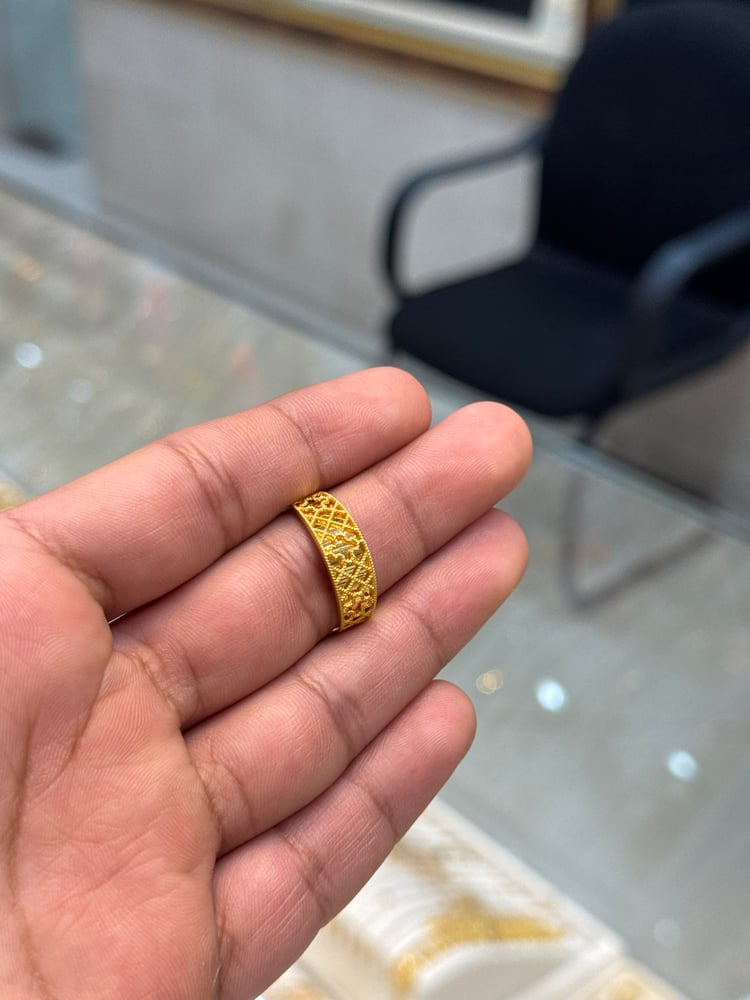 خاتم ديور