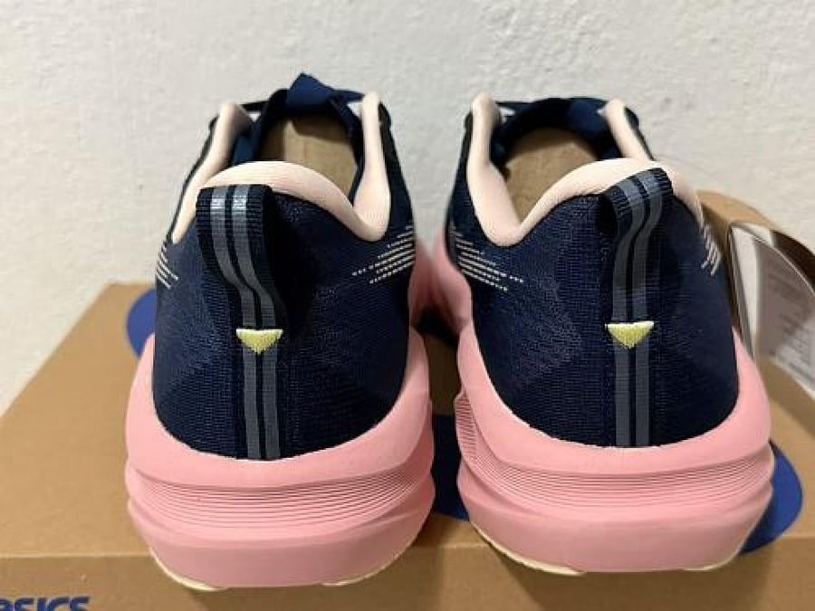 حذاء ASICS NOVABLAST 5 | أسيكس نوفابلاست 5