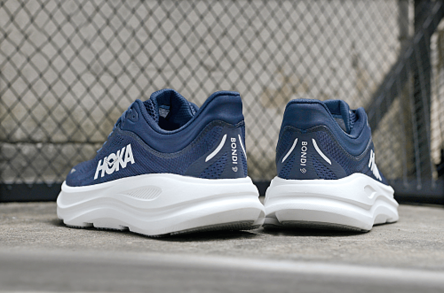 حذاء HOKA Bondi 9