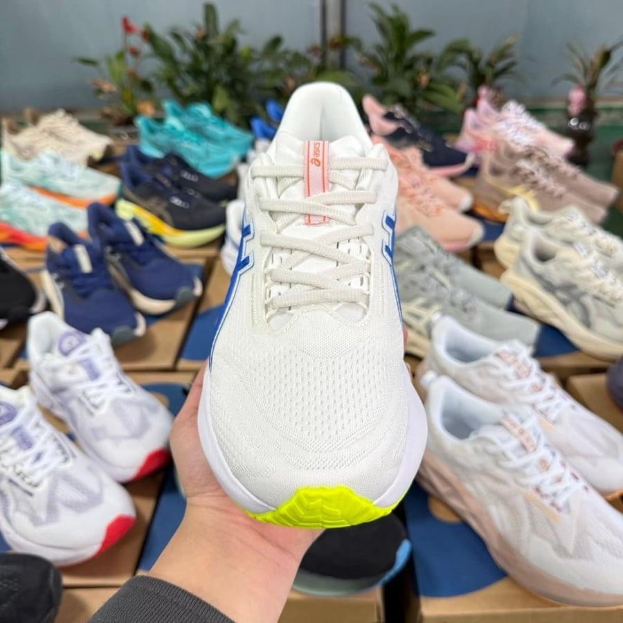 حذاء ASICS NOVABLAST 5 | أسيكس نوفابلاست 5