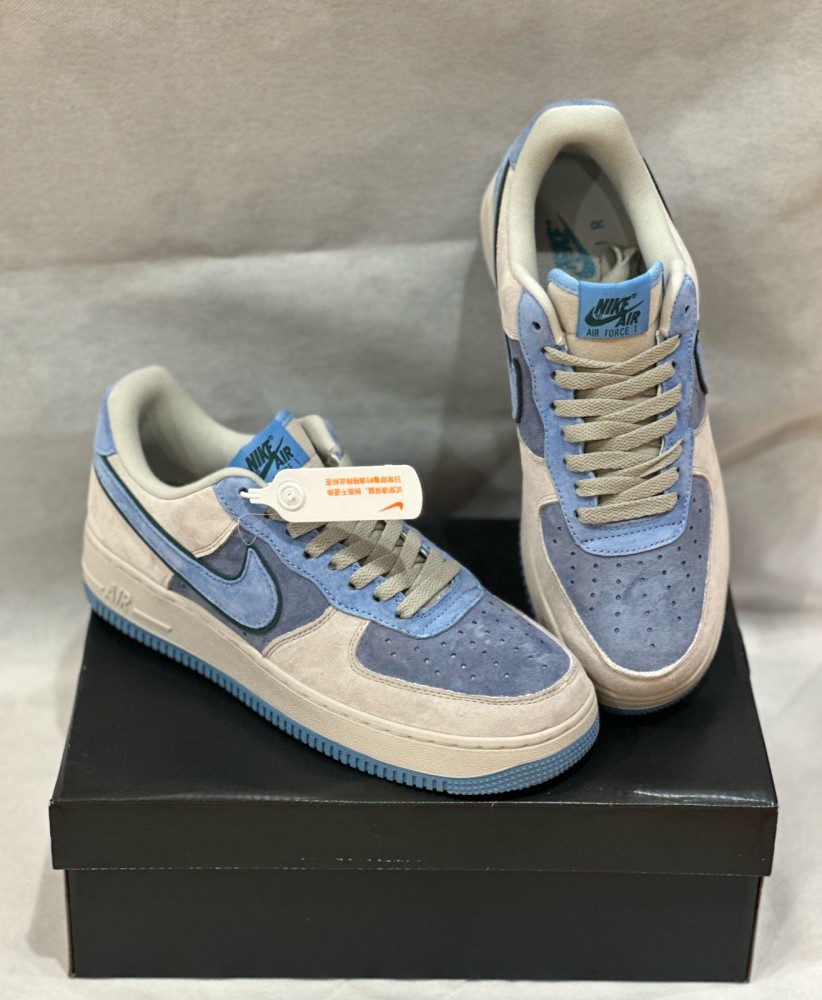 حذاء Nike Air Force