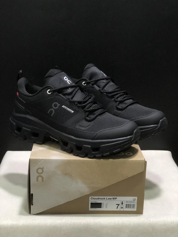 On Running Cloudrock Low1