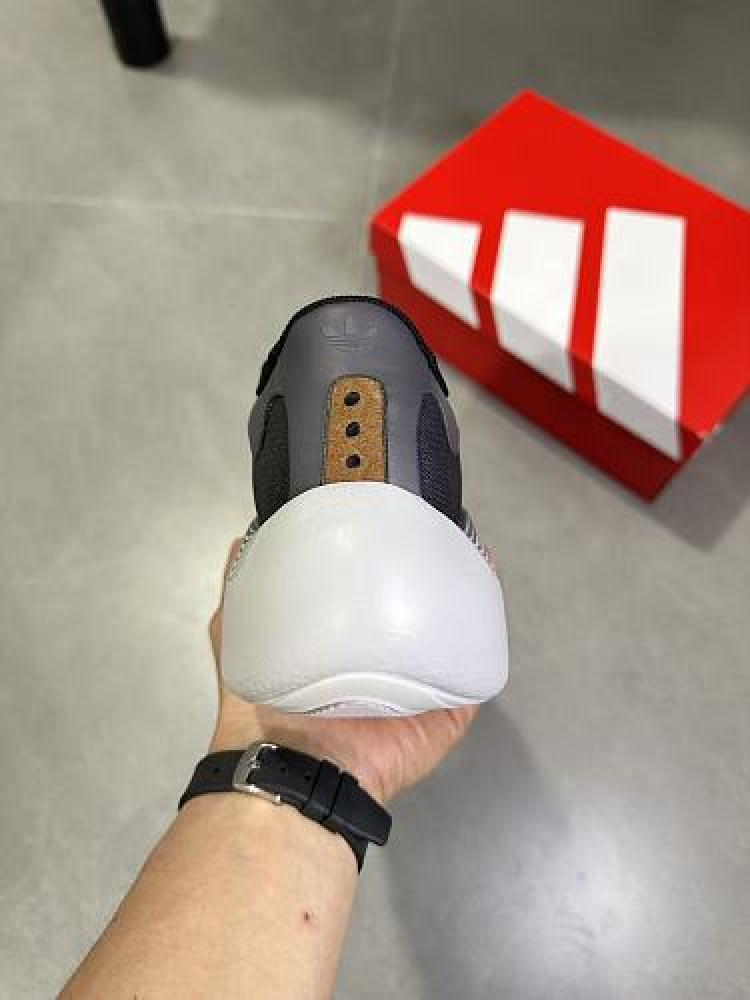 حذاء اديداس adidas HYPERBOOST EDGE
