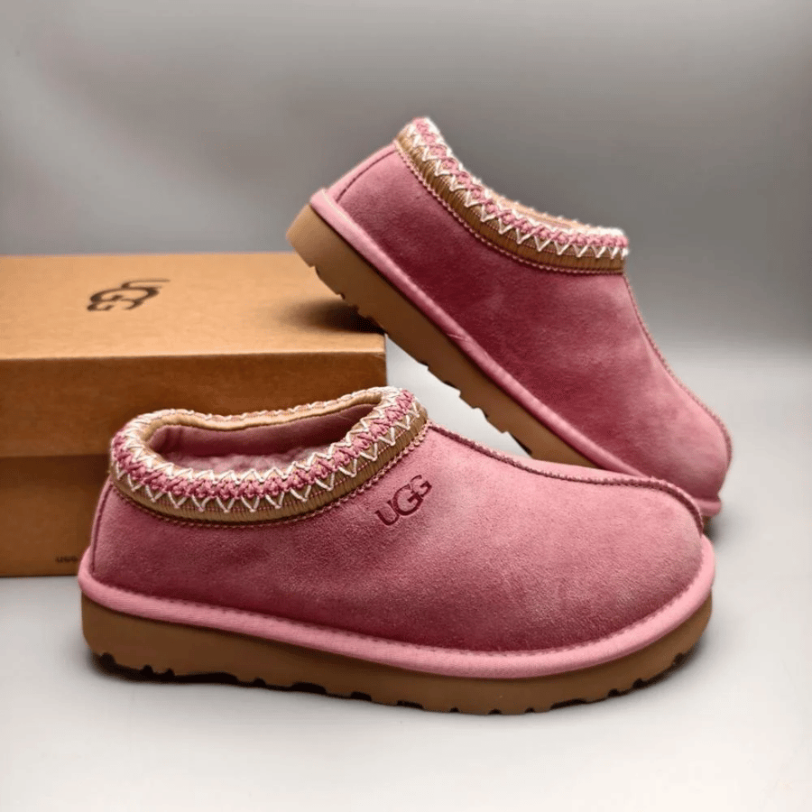 حذاء شتوي  UGG