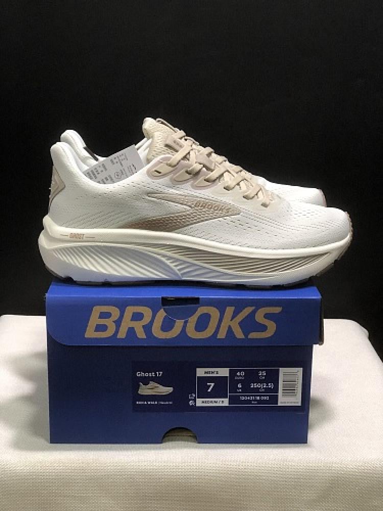 حذاء بروكس Brooks Ghost 17