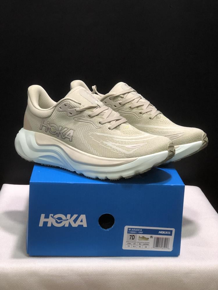 حذاء HOKA Arahi 8