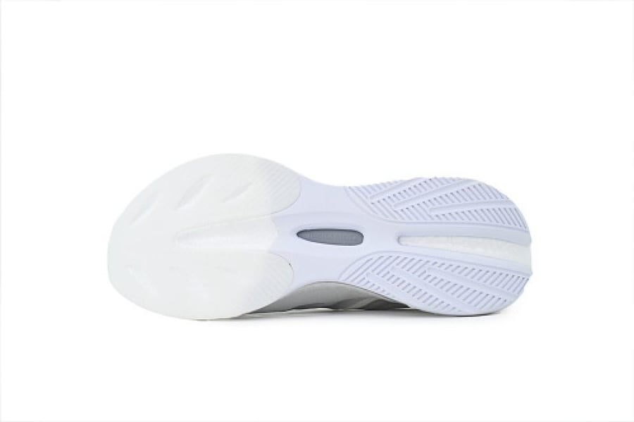 حذاء أديداس  adidas VELOSTAR