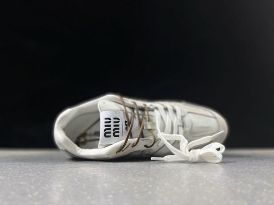حذاء نيو بالانس ميو ميو | New Balance x Miu Miu نسخ