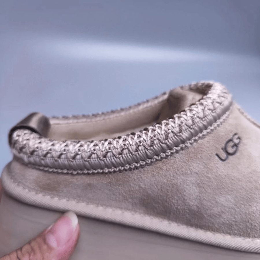 حذاء شتوي UGG