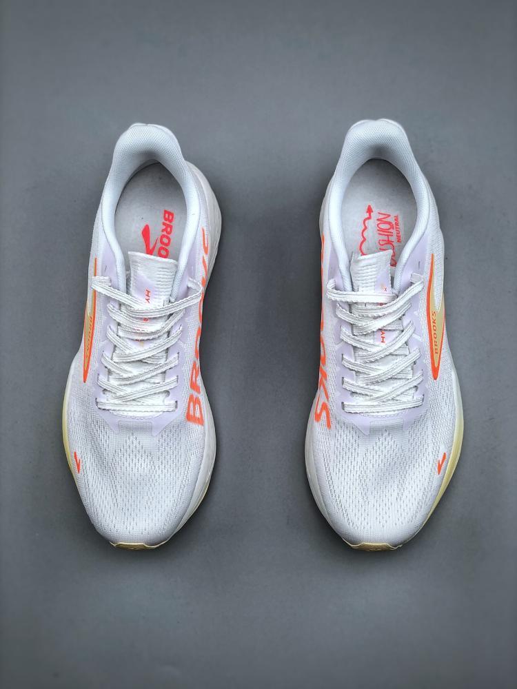 حذاء بروكس Brooks Hyperion Max 2