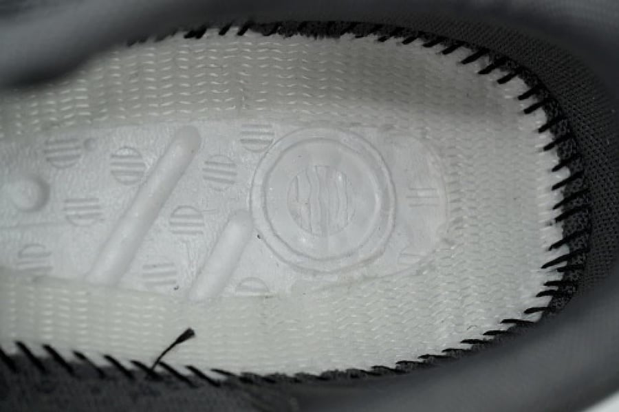 حذاء أديداس  adidas VELOSTAR