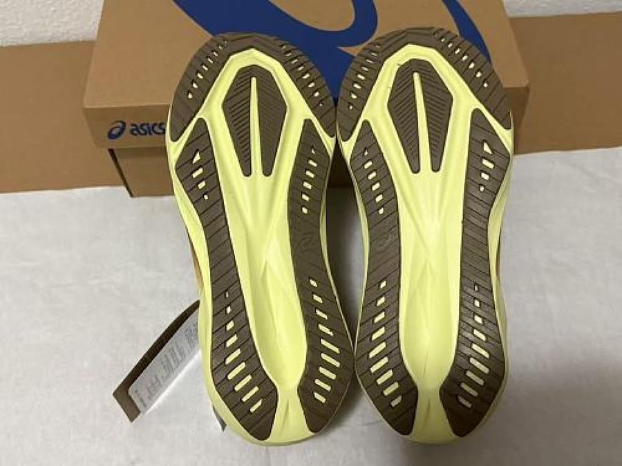 حذاء ASICS NOVABLAST 5 | أسيكس نوفابلاست 5