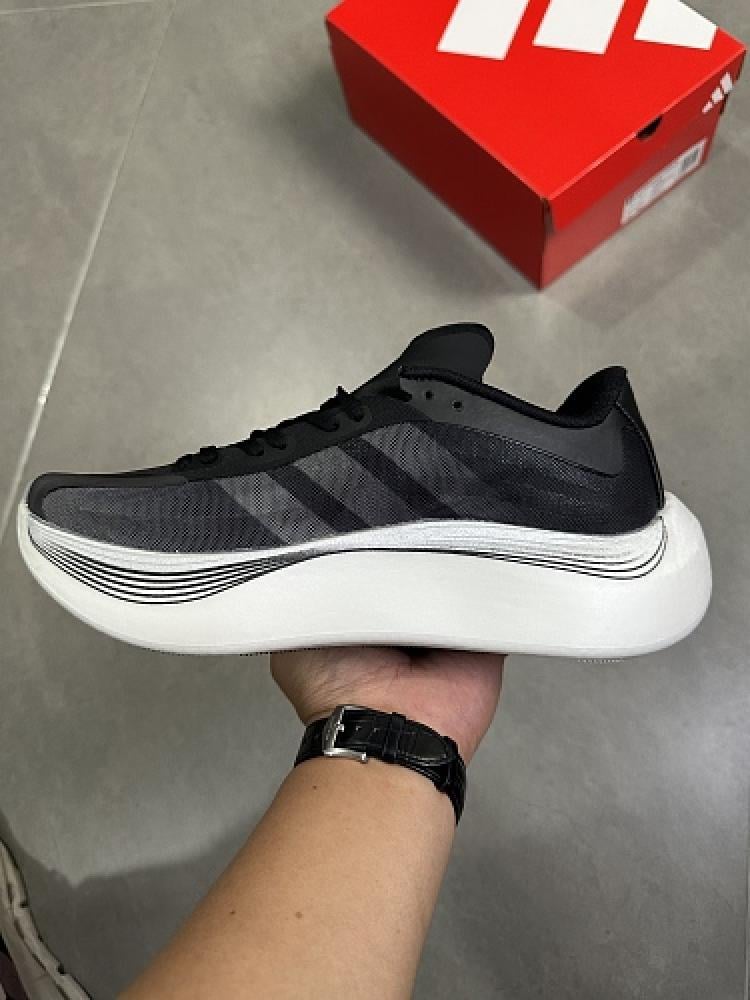 حذاء اديداس adidas HYPERBOOST EDGE