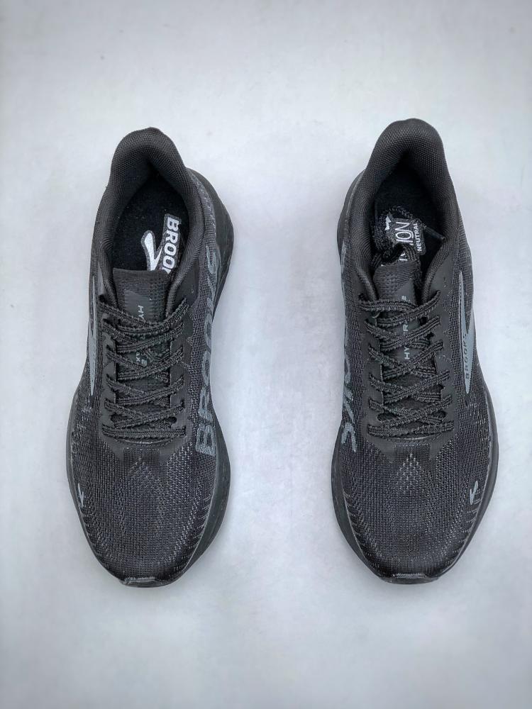 حذاء بروكس Brooks Hyperion Max 2