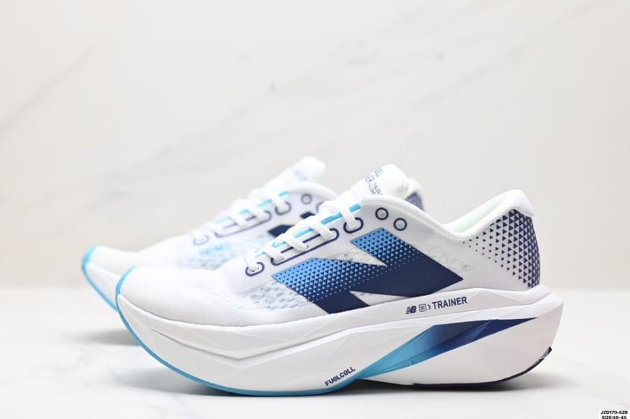 حذاء  New Balance FuelCell Rebel v5