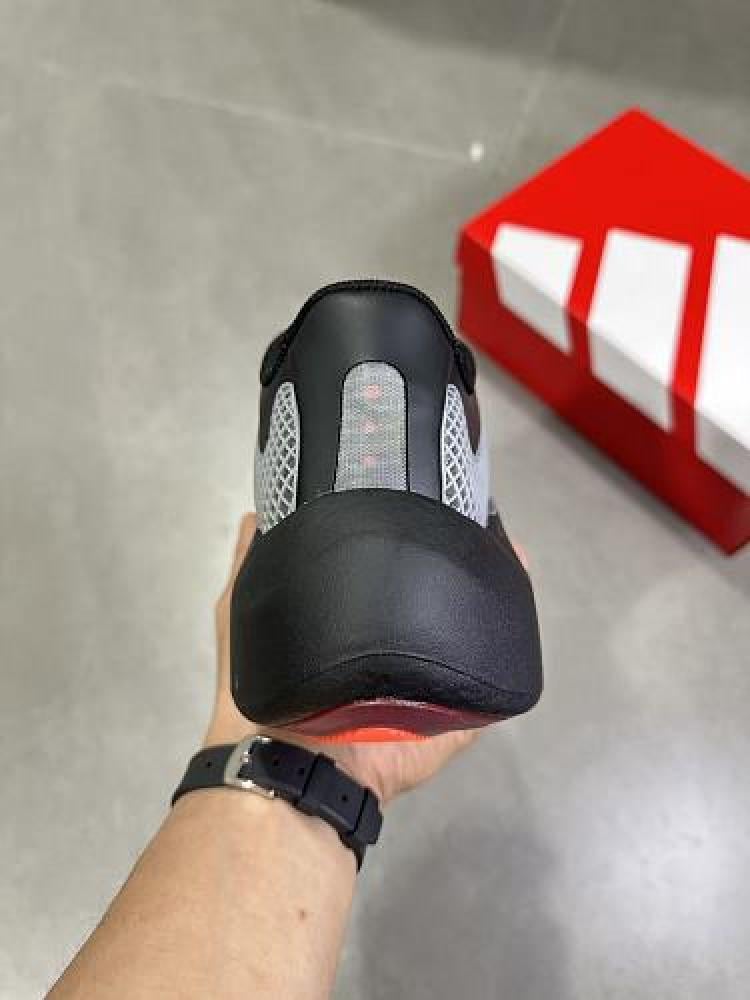 حذاء اديداس adidas HYPERBOOST EDGE