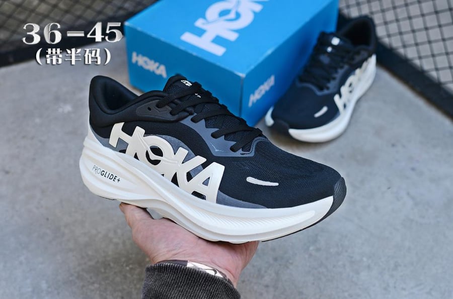 حذاء Hoka Clifton Pro
