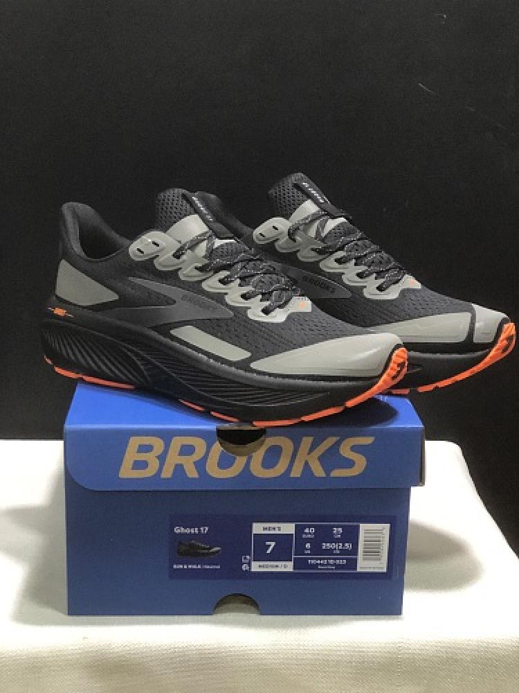 حذاء بروكس Brooks Ghost 17