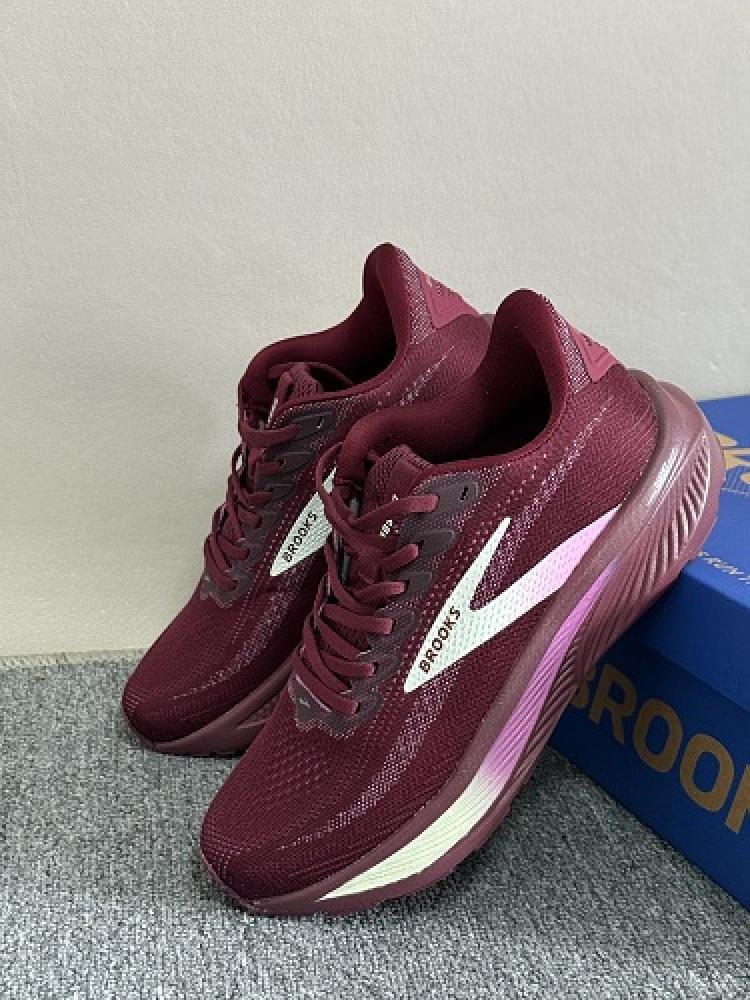 حذاء بروكس Brooks Ghost 17