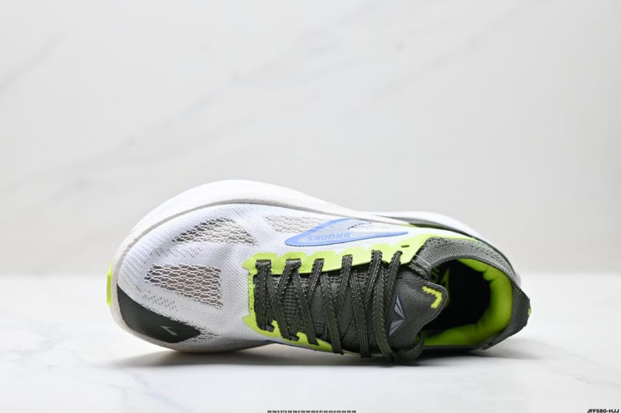 حذاء بروكس Brooks Hyperion Max 3