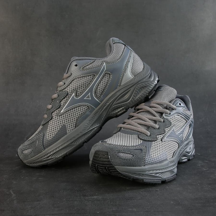 حذاء ميزونو – Mizuno