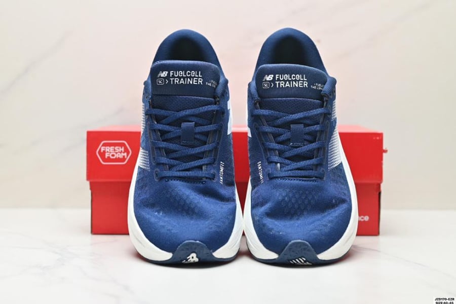 حذاء New Balance FuelCell Rebel v5