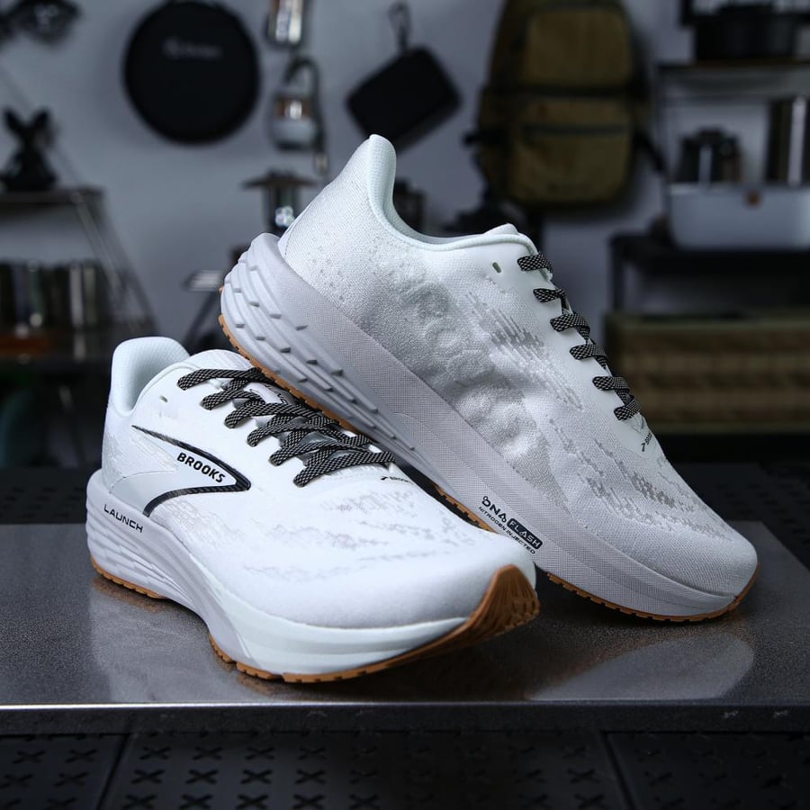 حذاء بروكس Brooks Launch 11