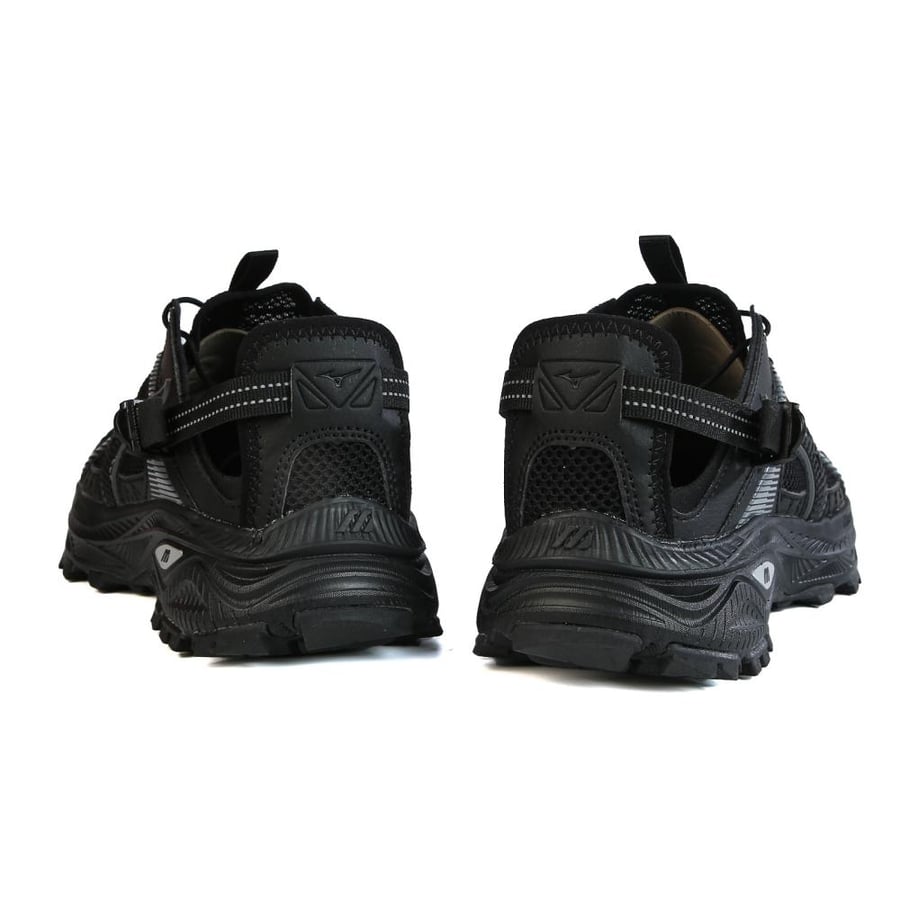 حذاء ميزونو – Mizuno