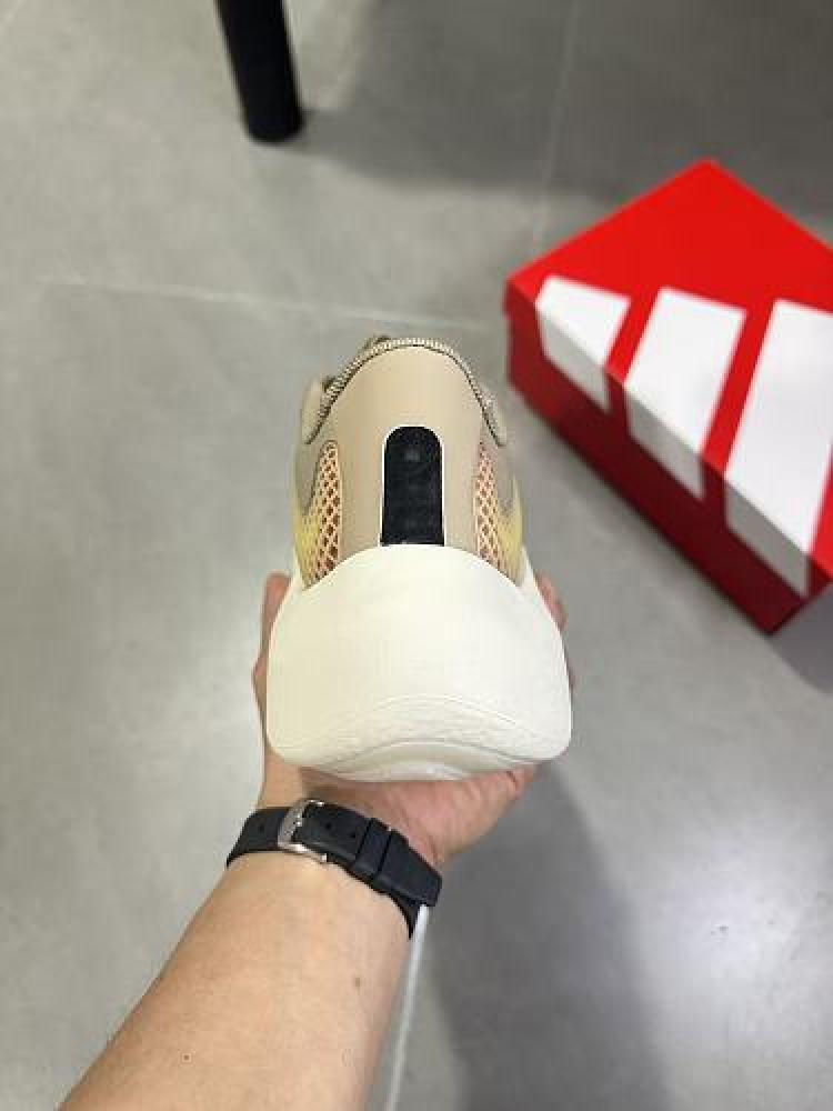 حذاء اديداس adidas HYPERBOOST EDGE