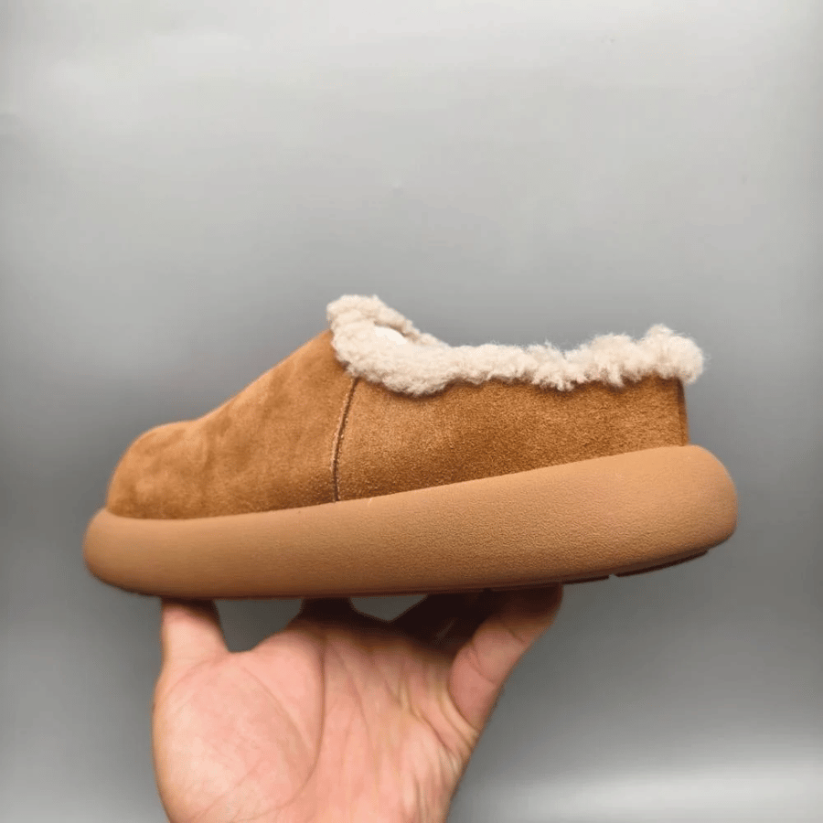 حذاء شتوي  UGG