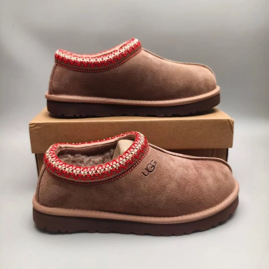 Winter shoe UGG