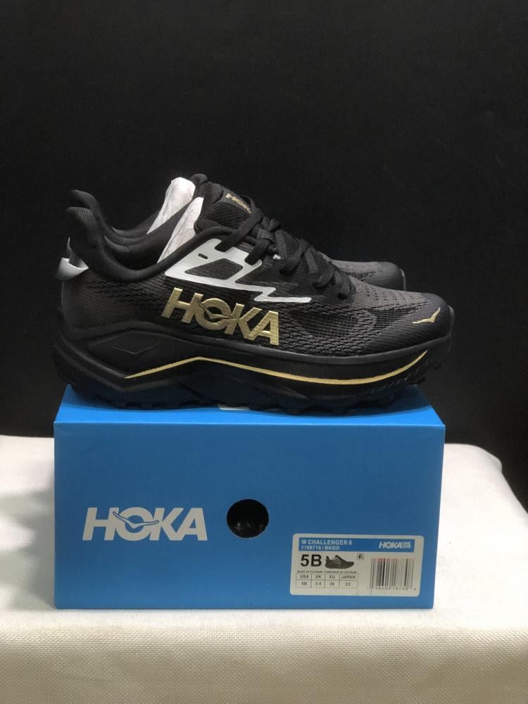 حذاء HOKA Challenger 8