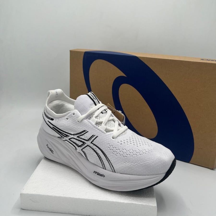ASICS GEL-KAYANO 31