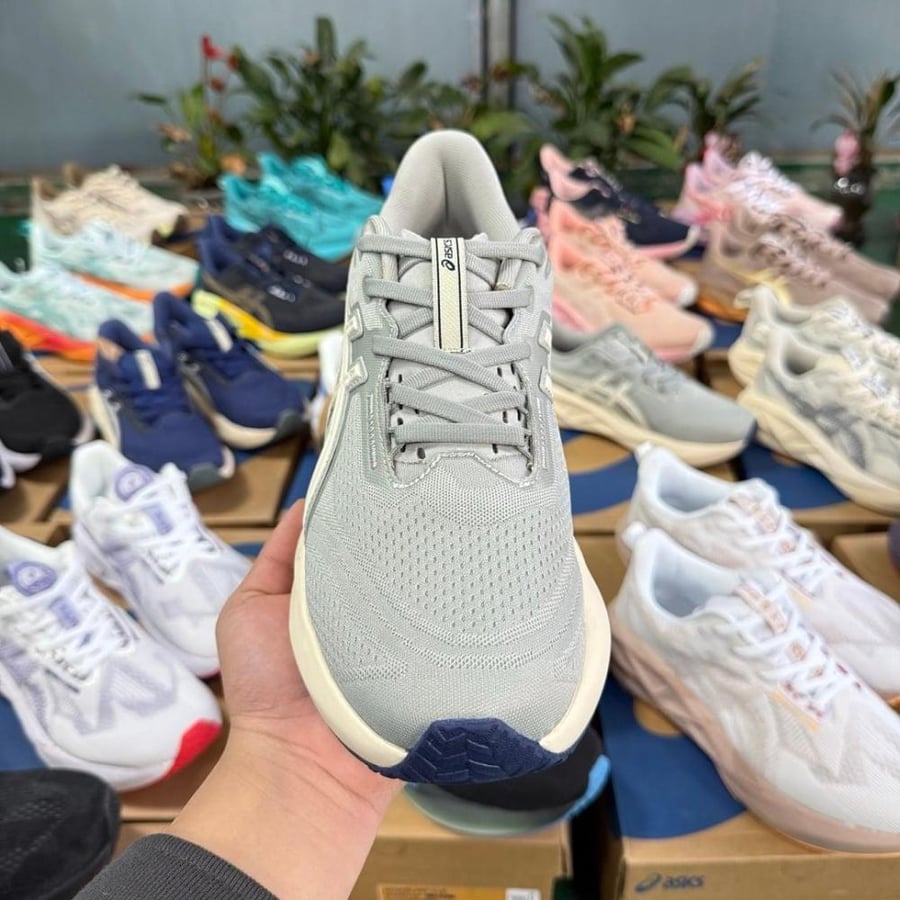 حذاء ASICS NOVABLAST 5 | أسيكس نوفابلاست 5