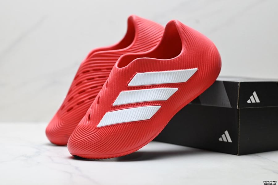 أحذاء  adidas Purechill
