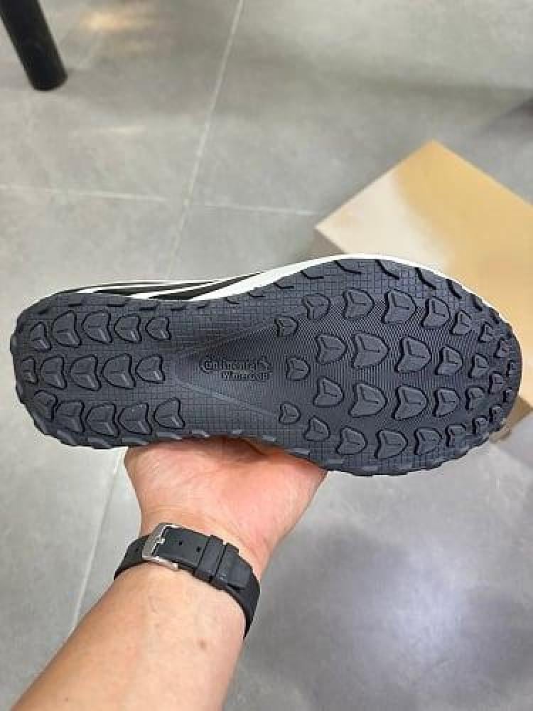 حذاء اديداس adidas HYPERBOOST EDGE